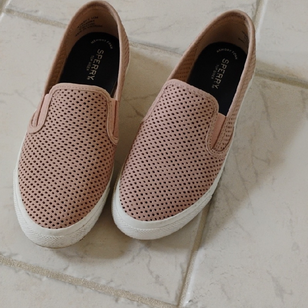 Sperry Women's Blush Perforated Slip-On Sneakers Size 10M